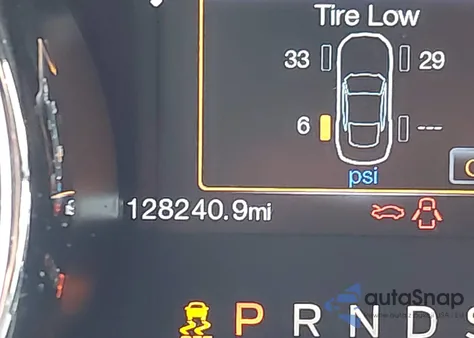 2016 Ford Mustang V6 z USA, uszkodzony, nr VIN 1FA6P8AM1G5263994